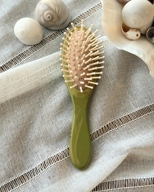 Island Flora Baby Brush